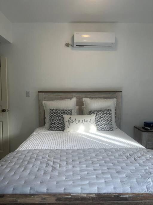 Appartement Little Cole Bay à Koolbaai Extérieur photo